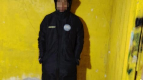 Destrozo de monumento frente al cuartel Camacho