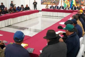 Decreto Supremo 5503 y diálogo entre Gobierno y COB
