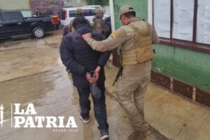 Robo de camioneta en Oruro