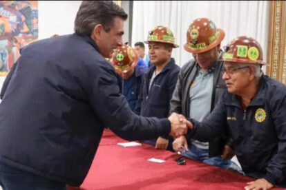 Diálogo con el Gobierno sobre el Decreto Supremo 5503