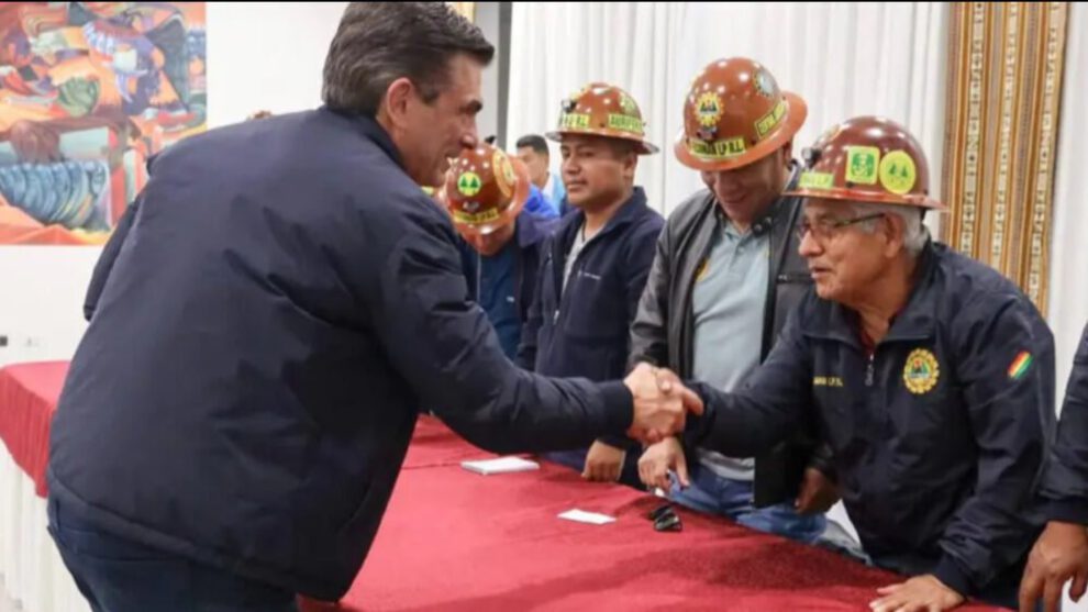 Diálogo con el Gobierno sobre el Decreto Supremo 5503