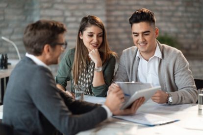Crédito bancario y jóvenes