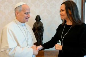 El papa León XIV se reúne con María Corina Machado