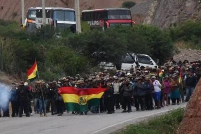 Bloqueos en Cochabamba por acuerdo ignorado