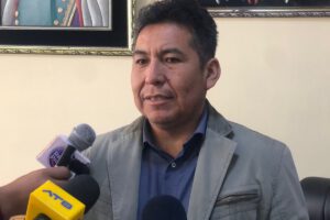 Consolidación de papeletas electorales en Oruro