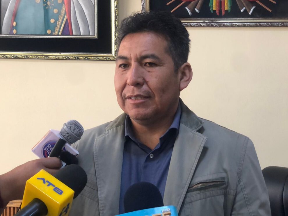 Consolidación de papeletas electorales en Oruro