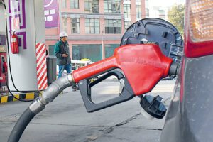 Decreto Supremo 5516 sobre precios de combustibles