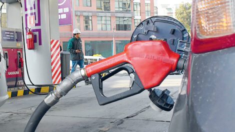 Decreto Supremo 5516 sobre precios de combustibles