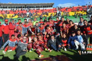 Copa Faro de Oro ganada por CDT Real Oruro