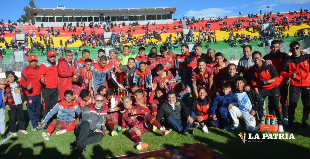Copa Faro de Oro ganada por CDT Real Oruro