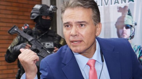 Viceministro de Defensa Ernesto Justiniano niega acusaciones sobre plan para capturar a Evo Morales