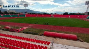 El estadio IV Centenario de Tarija listo para el partido amistoso entre Bolivia y Panamá