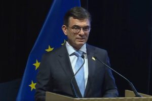 Rodrigo Paz en Mercosur destacando la situación política y económica de Bolivia