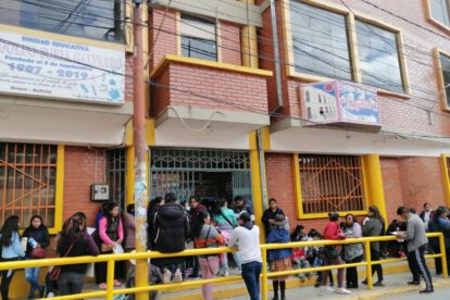 Inscripciones escolares en Oruro