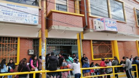 Inscripciones escolares en Oruro