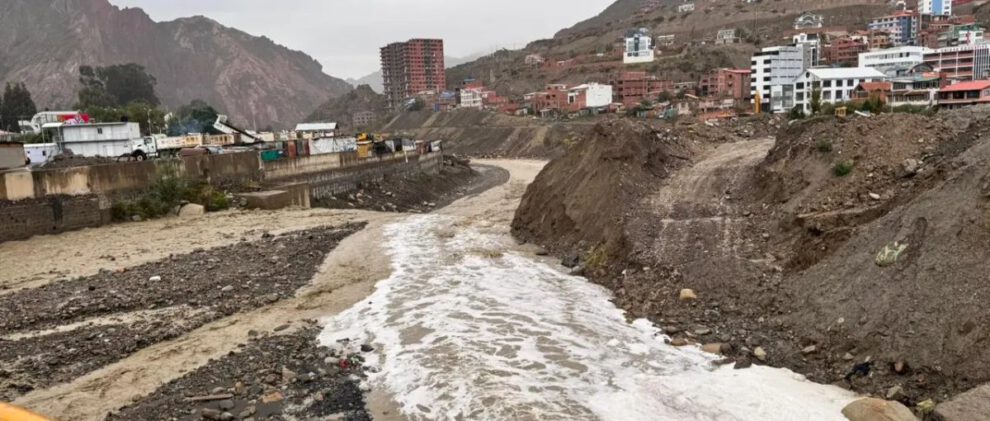 Incremento del caudal de ríos en La Paz por lluvias intensas