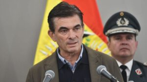 Redistribución de recursos por Rodrigo Paz