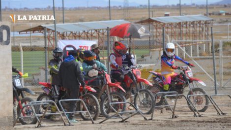 Calendario Nacional de Motociclismo en Oruro