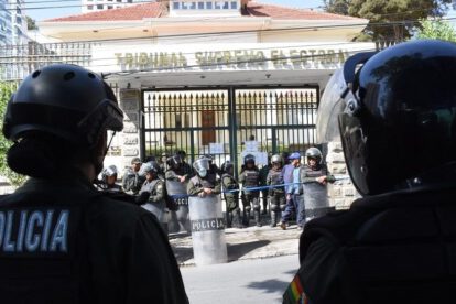 Amparo contra cancelación de ADN en Santa Cruz