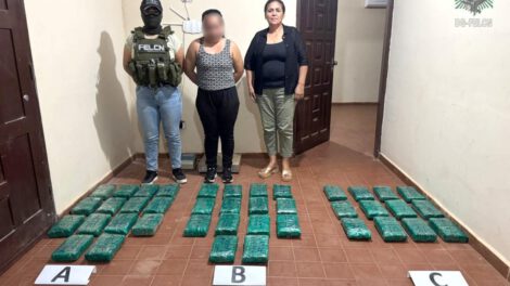 Aprehenden a una mujer con cargamento de marihuana