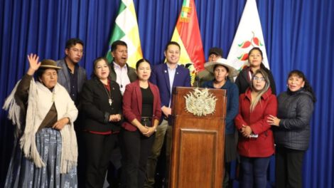 Día del Estado Plurinacional con Edmand Lara