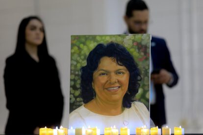 Billete de 200 lempiras con imagen de Berta Cáceres