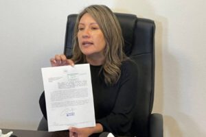 Claudia Mallón denuncia amenazas tras pedir recompensa por Evo Morales