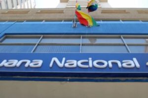 Caso de las maletas en el aeropuerto de Santa Cruz