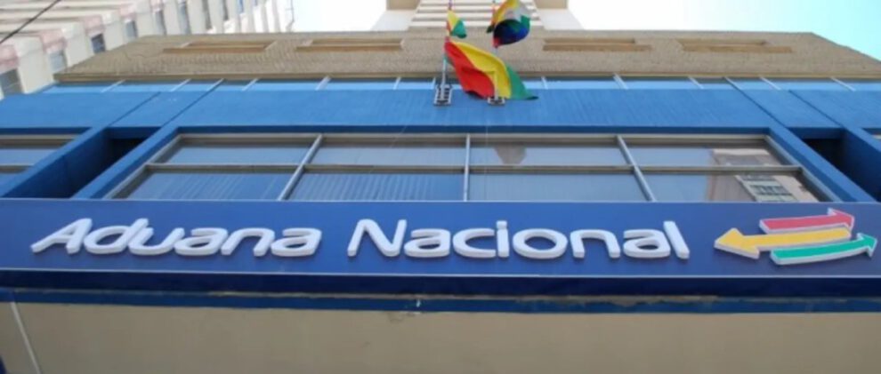 Caso de las maletas en el aeropuerto de Santa Cruz