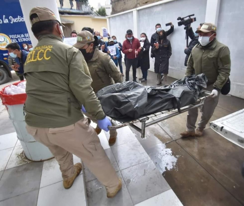 Atacan con arma de fuego a madre y su hija en El Alto