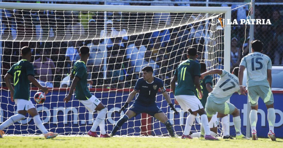 Bolivia derrota ante México en el estadio Ramón Aguilera Costas