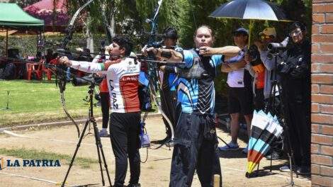 Torneo nacional de tiro con arco en La Paz