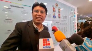 Salario de los asambleístas en consulta de referendo