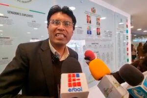 Salario de los asambleístas en consulta de referendo