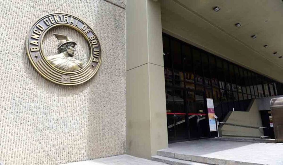 BCB libera 48 millones de dólares para devolver ahorros