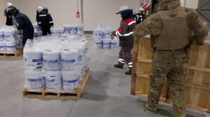 Contrabando de mercurio oculto en pintura acrílica