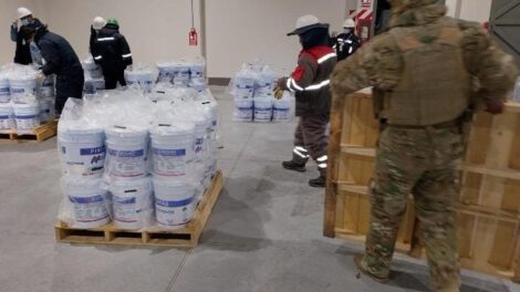 Contrabando de mercurio oculto en pintura acrílica