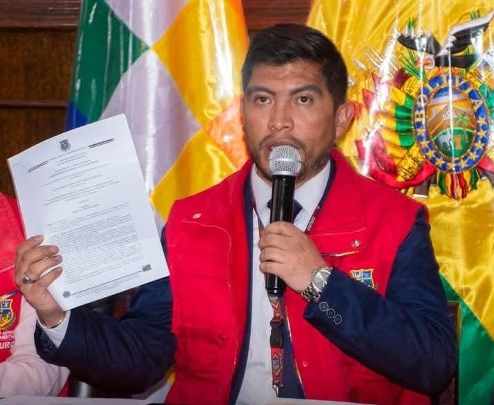 Gobernación pide informe al Hospital General sobre vehículo siniestrado