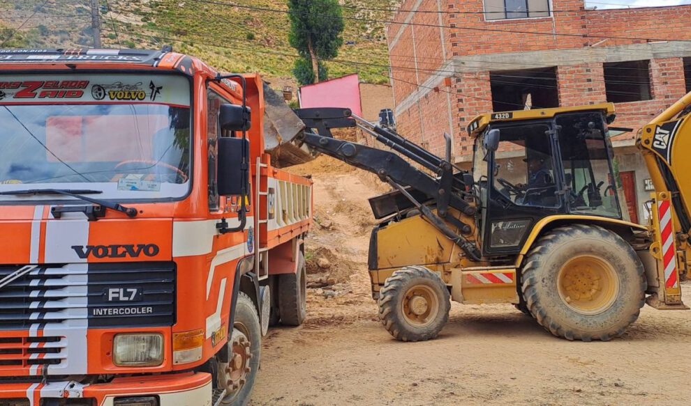 Colapso de zanja en Inca Pozo debido a lluvias intensas