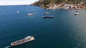 Caída del turismo en Tiquina