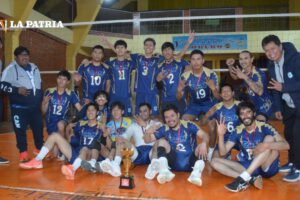 Campeones del voleibol en Oruro