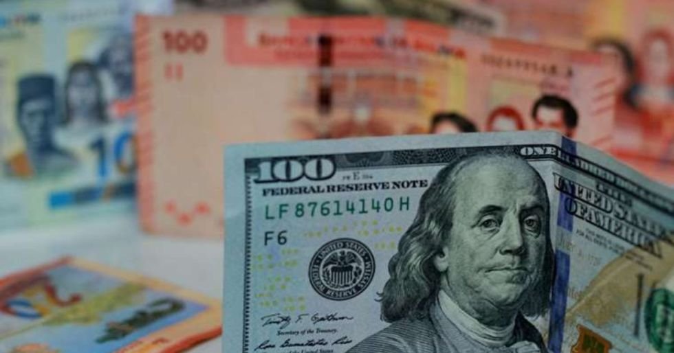 Dólar en Bolivia cae por debajo de Bs 10