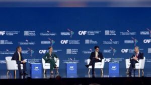 Estrategias económicas de Bolivia presentadas por el canciller Fernando Aramayo