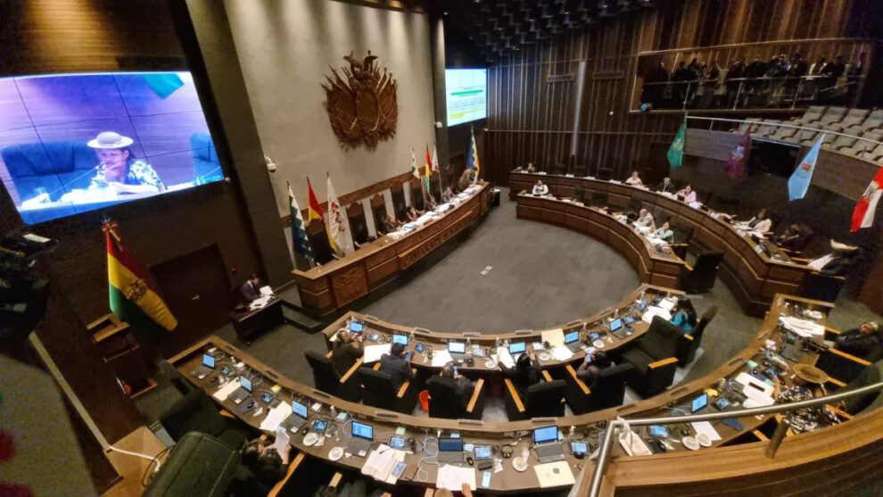 Ley para anular ajuste de tarifas aéreas