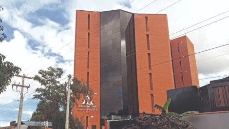 Sobreprecio en obra de la Aduana en Tarija