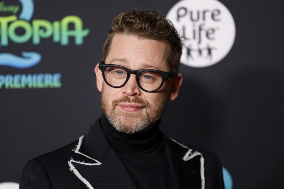 Macaulay Culkin despide a Catherine O'Hara, su madre en Mi Pobre Angelito