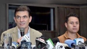 Diálogo del vicepresidente Edmand Lara con el ministro Rodrigo Paz