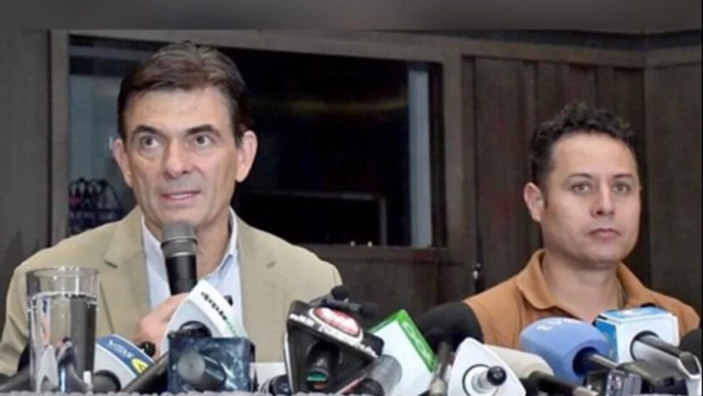 Diálogo del vicepresidente Edmand Lara con el ministro Rodrigo Paz