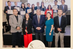 Premio de Periodismo Económico y Financiero otorgado por ASOBAN