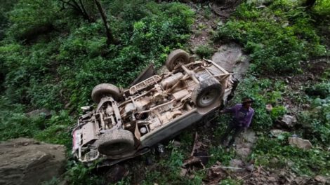 Embarrancamiento de minibús en Chuquisaca